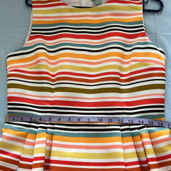 Dress - Picture 9 of 13